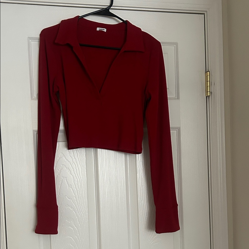 Elegant Red and Navy Long Sleeve Women's Crop Top with Collar
